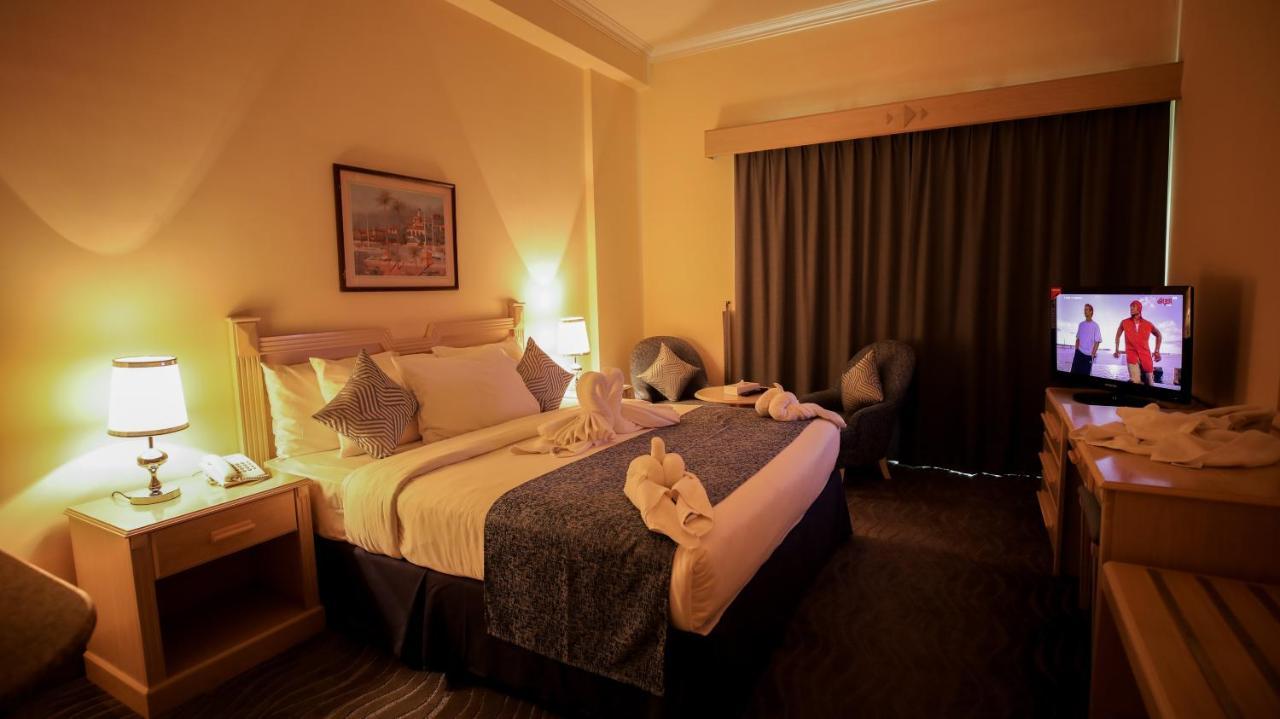 Green House Hotel Suites & Apartment Dubai Ngoại thất bức ảnh